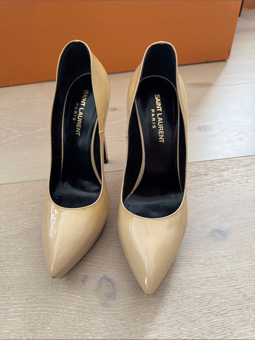 Saint Laurent Janis Nude Patent Leather Pointed-Toe Pumps